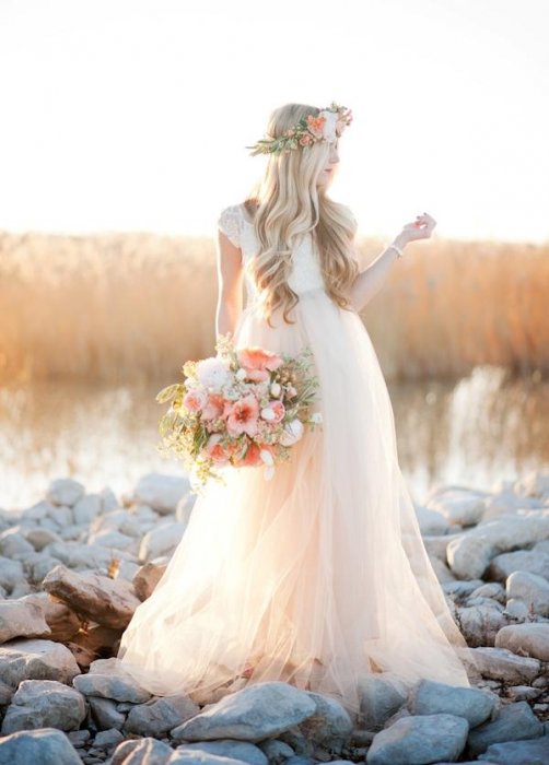 Выбор свадебного платья в зависимости от цветотипа невесты