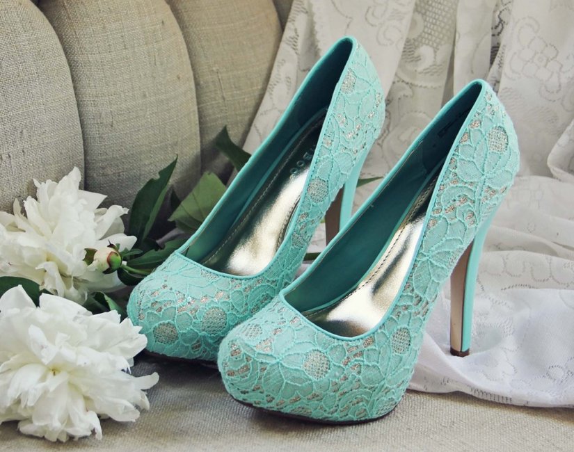 Мятные туфли для невесты