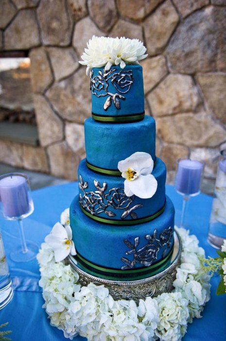 Цвет свадебного торта